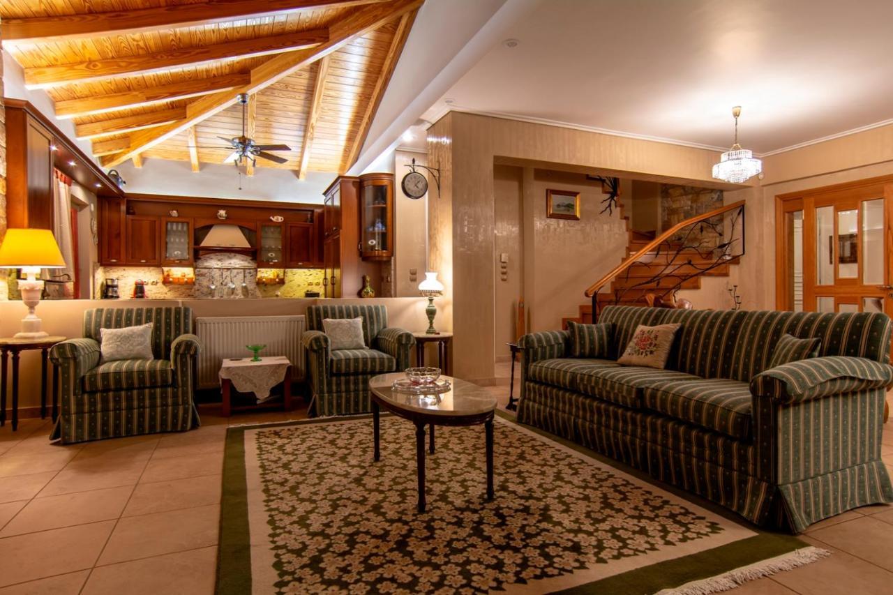 Villa Maira Luxurious With Private Swimming Pool