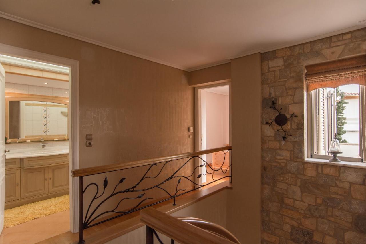 Villa Maira Luxurious With Private Swimming Pool