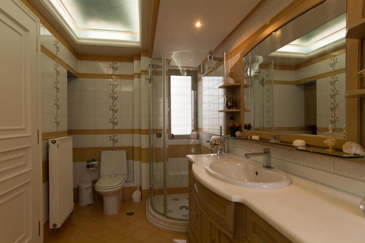 Villa Maira Luxurious With Private Swimming Pool