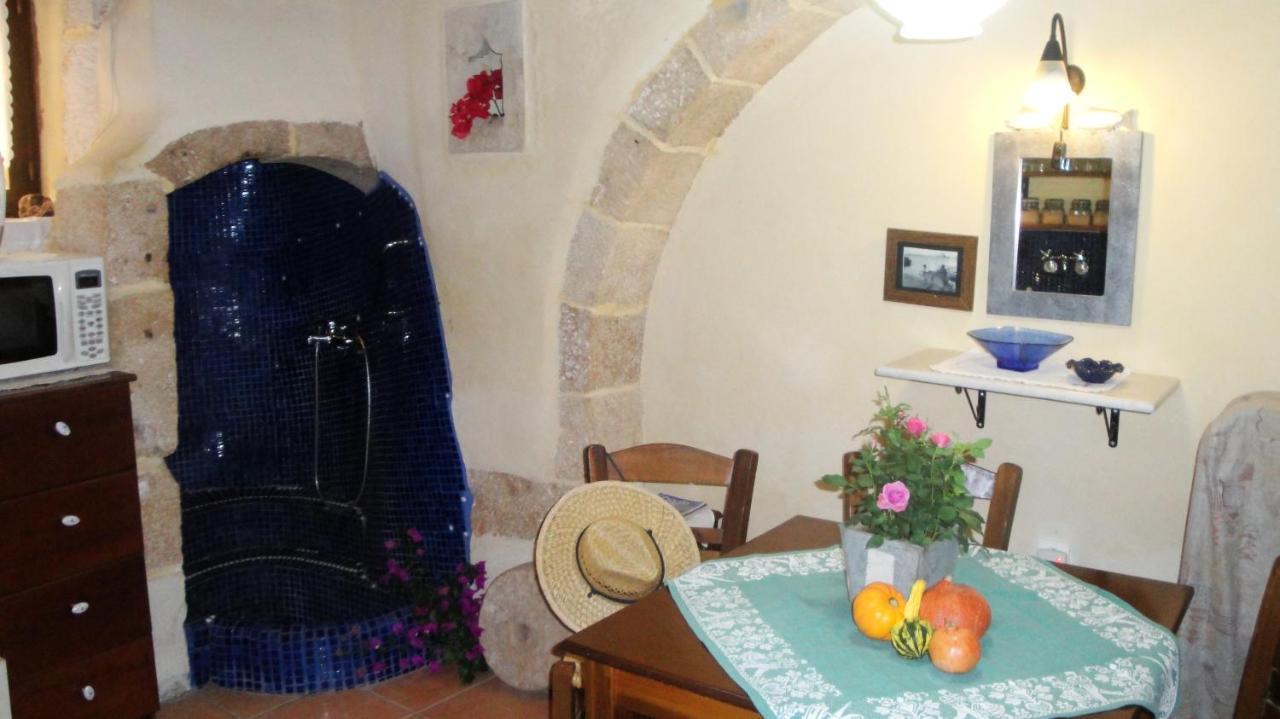 Old Stone House 