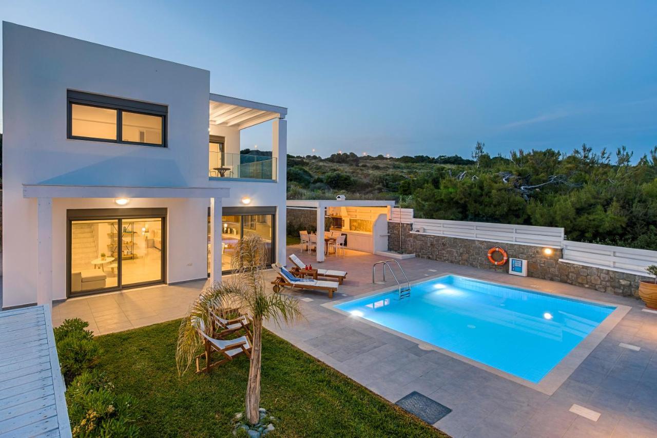 Villa Sea La Vie 4 *