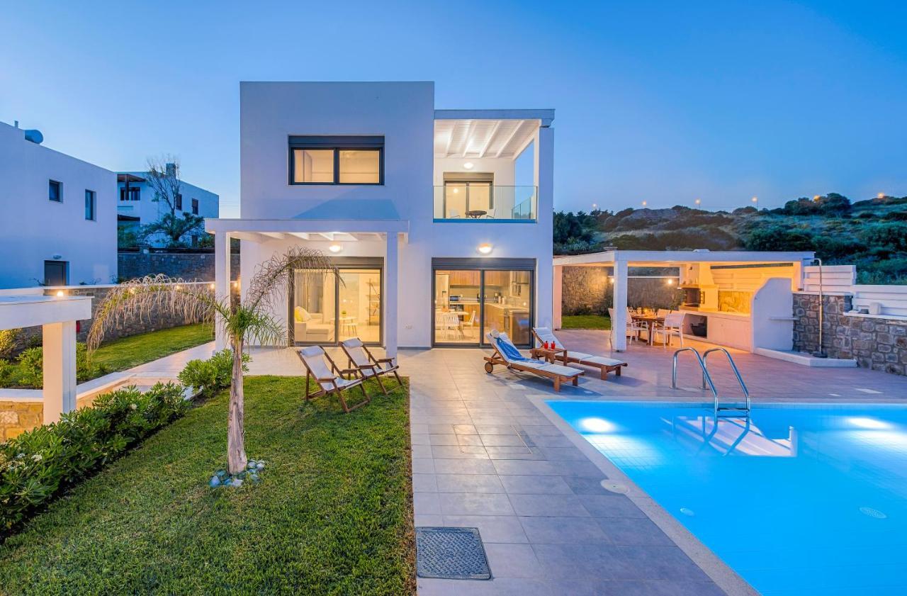 Villa Sea La Vie 4 *
