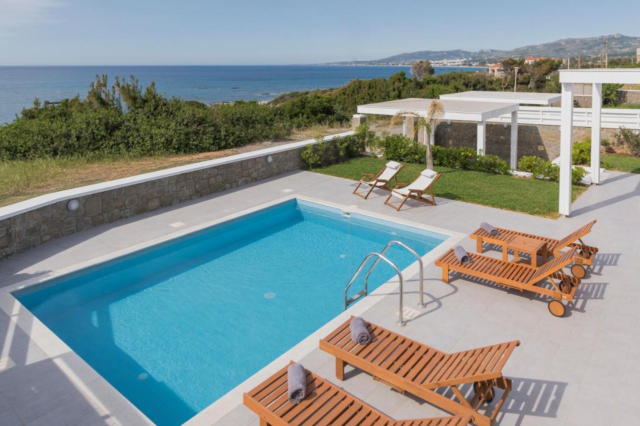 Villa Sea La Vie 4 *