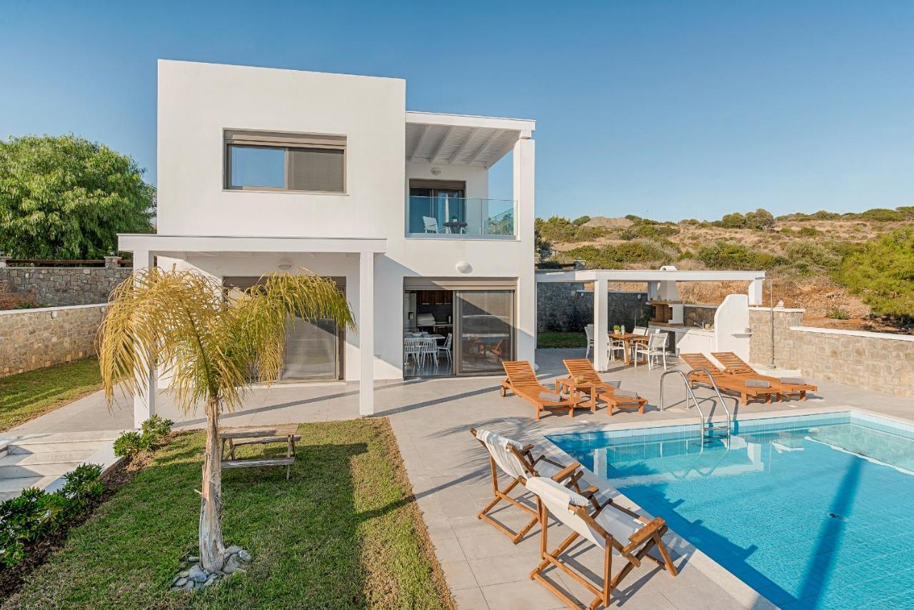 Villa Sea La Vie 4 *