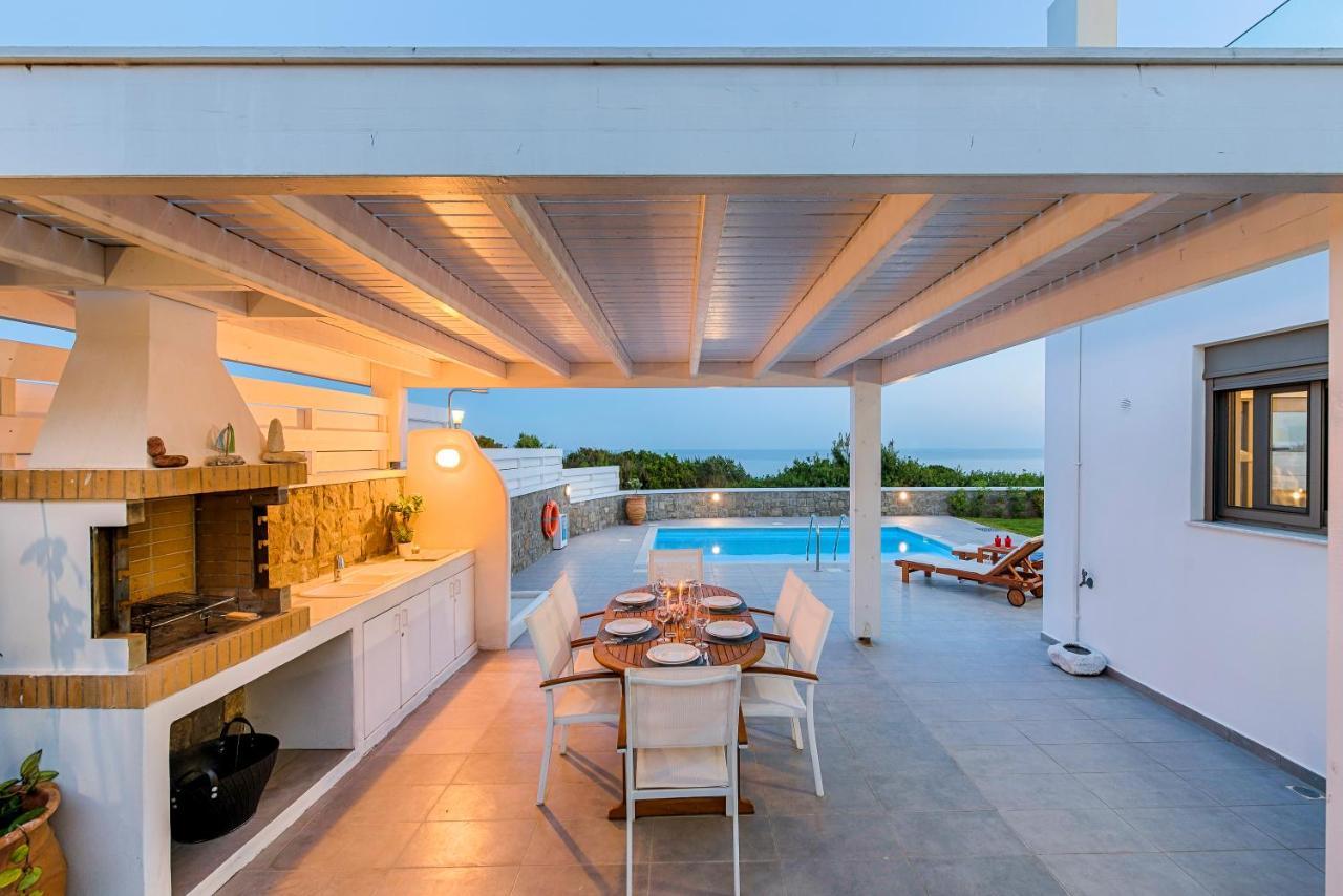 Villa Sea La Vie 4 *