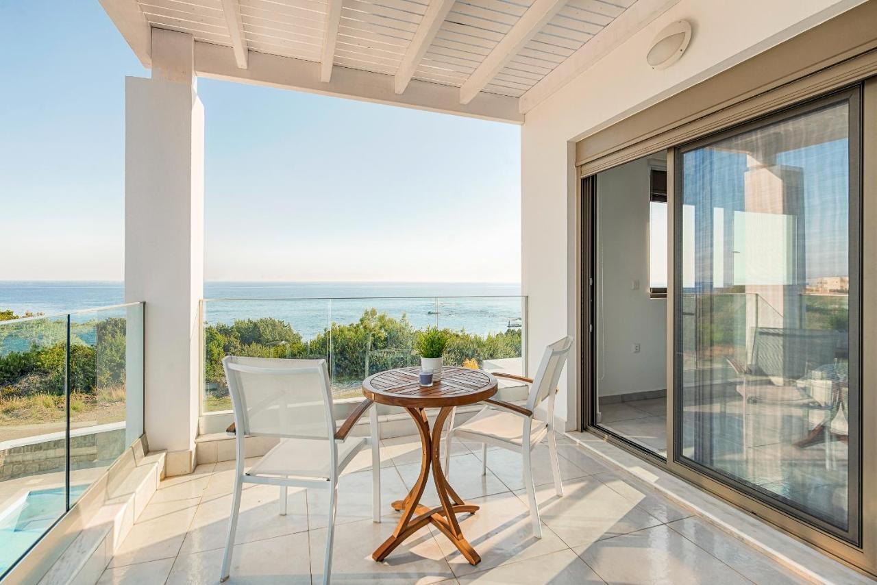 Villa Sea La Vie 4 *