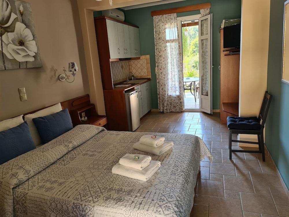 Edem Studios & Apartments  - pic #15