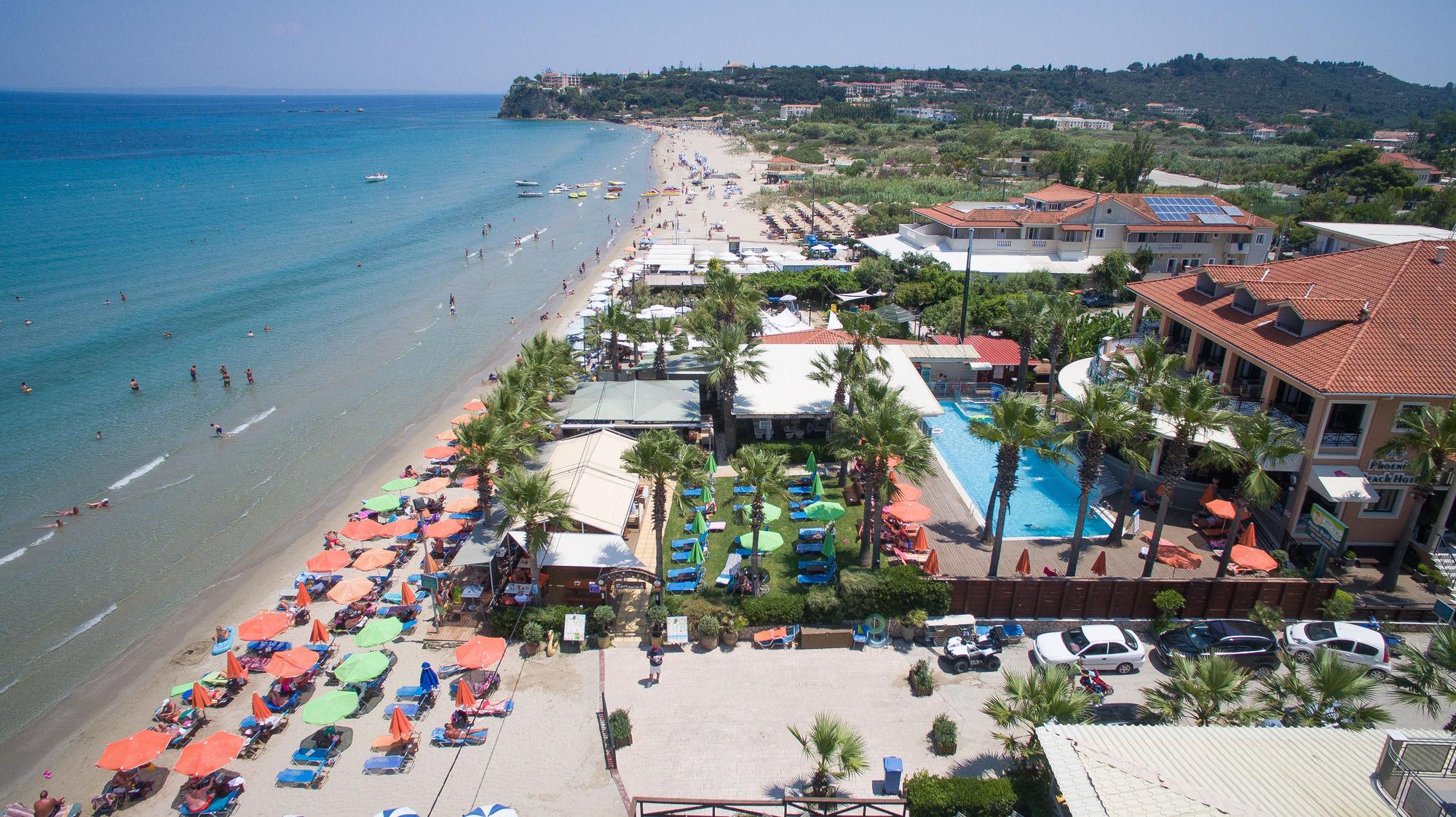 Phoenix Beach 4 *