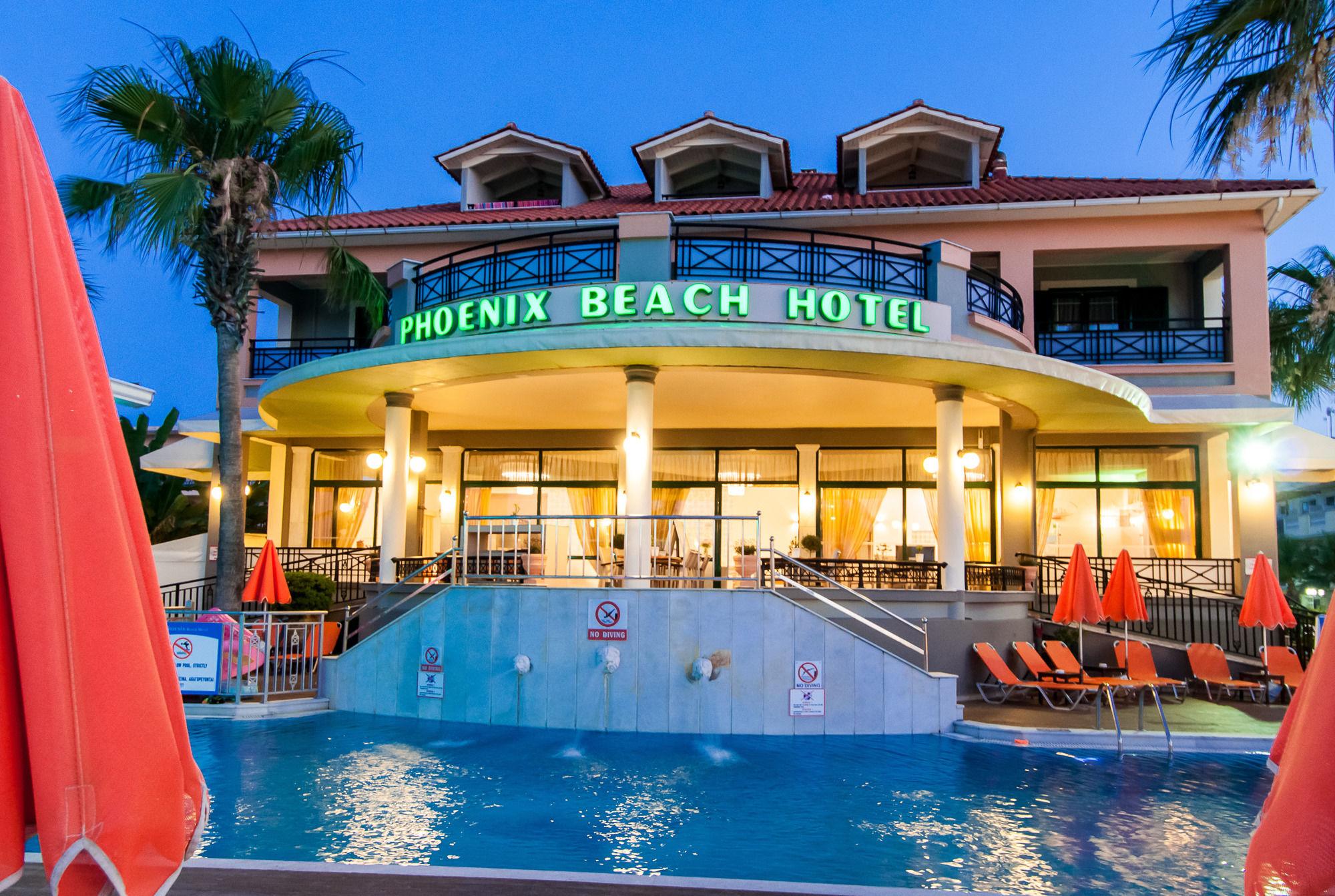 Phoenix Beach 4 *