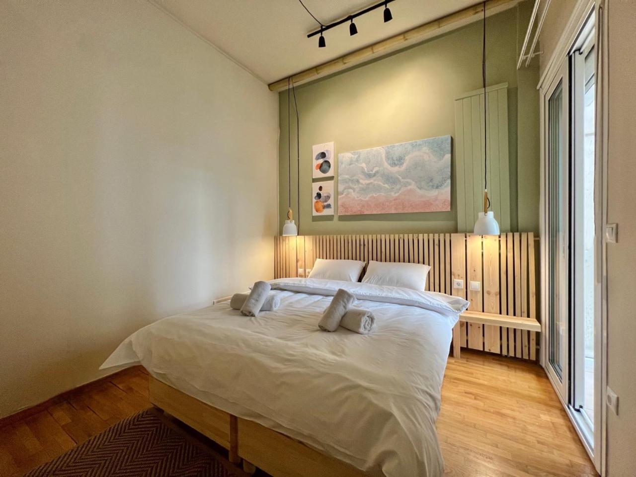 Infinity & Beyond by Halu! - Seafront Apartments, , 