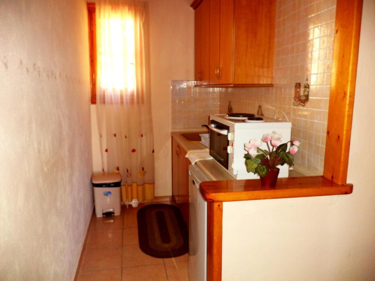 Vassilis 