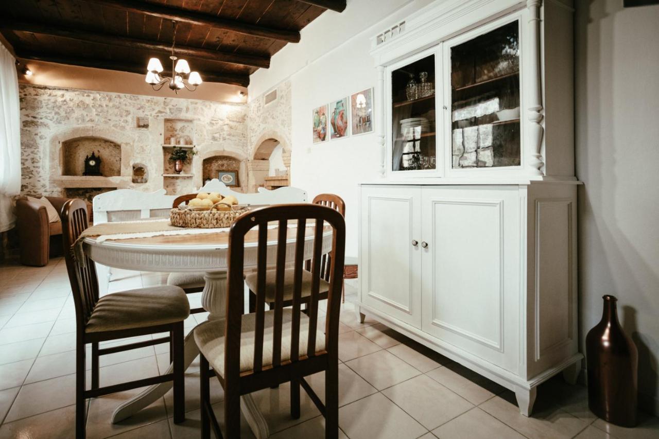 Villa Aimilia  - pic #24