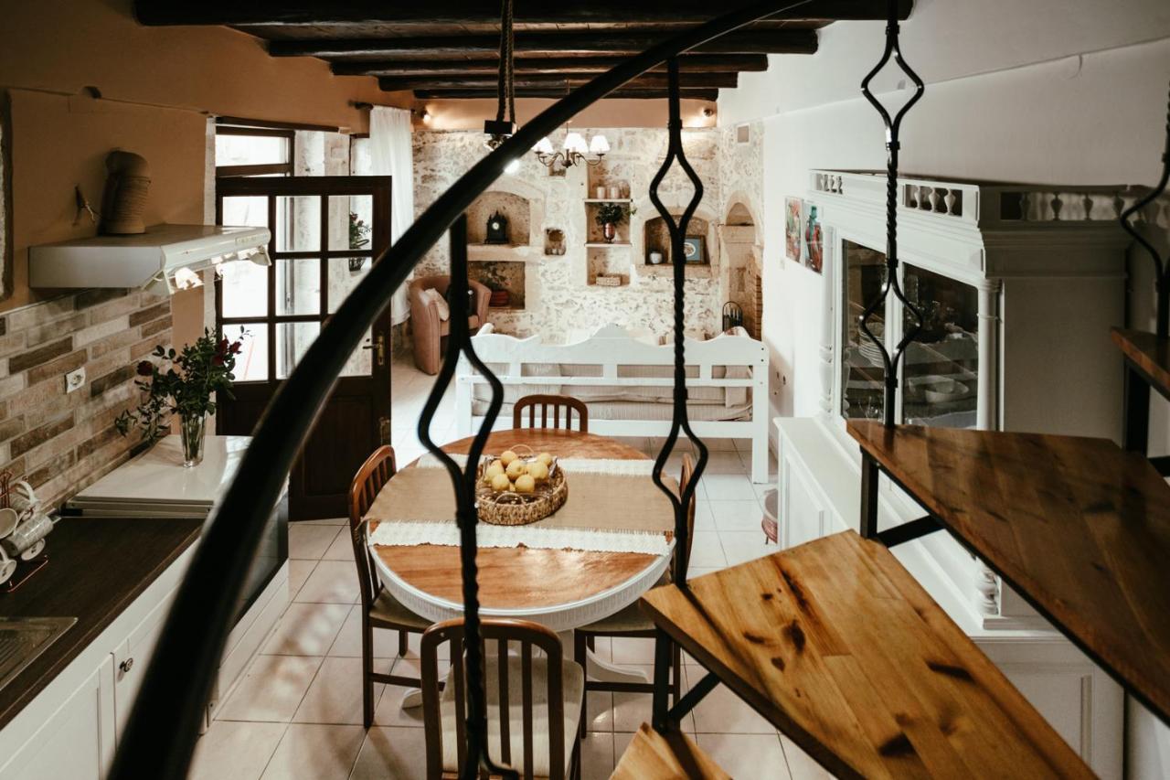 Villa Aimilia  - pic #11