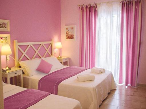 Haris Hotel Apartments 3 *