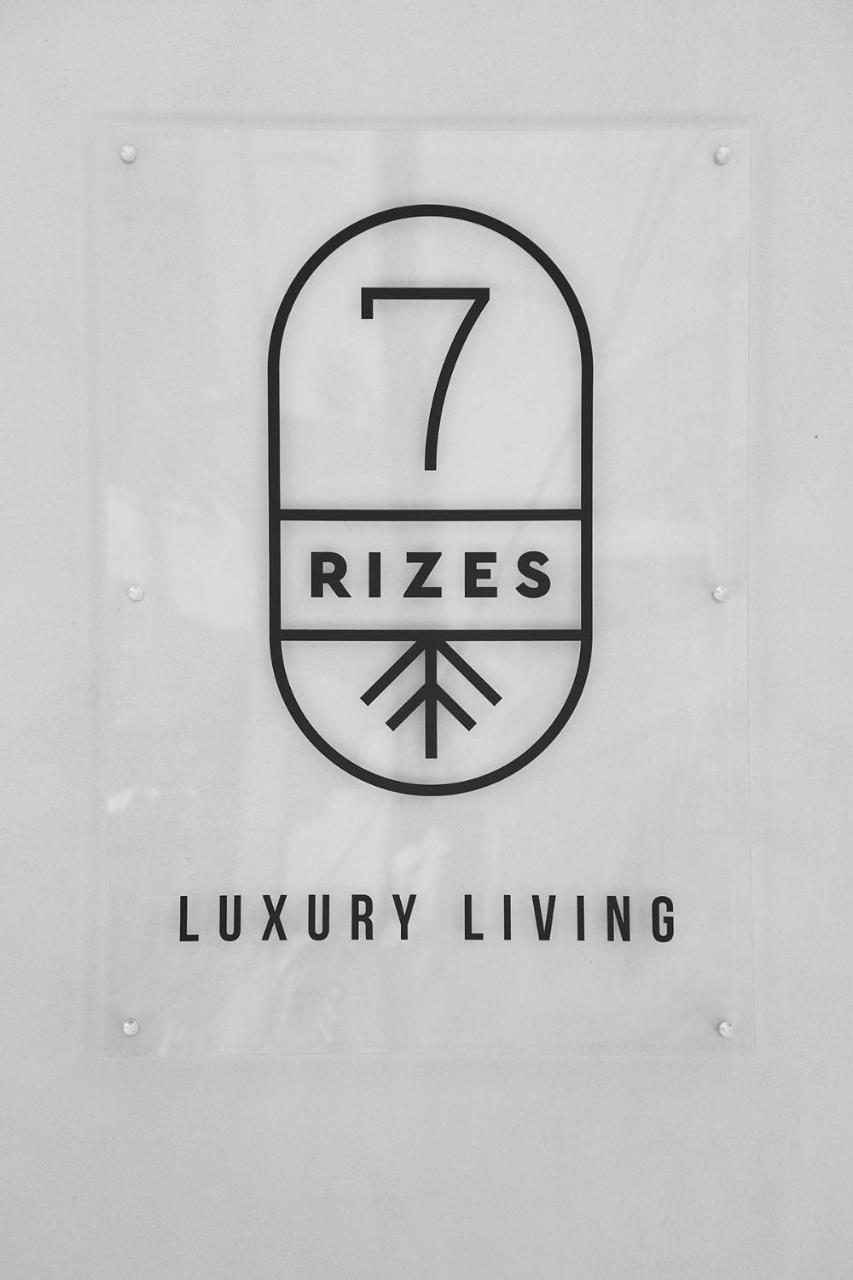 7rizes Luxury Living