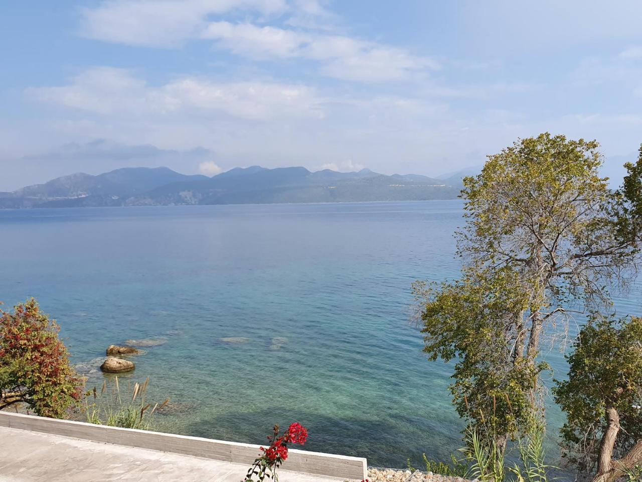 Nikiana Beach 