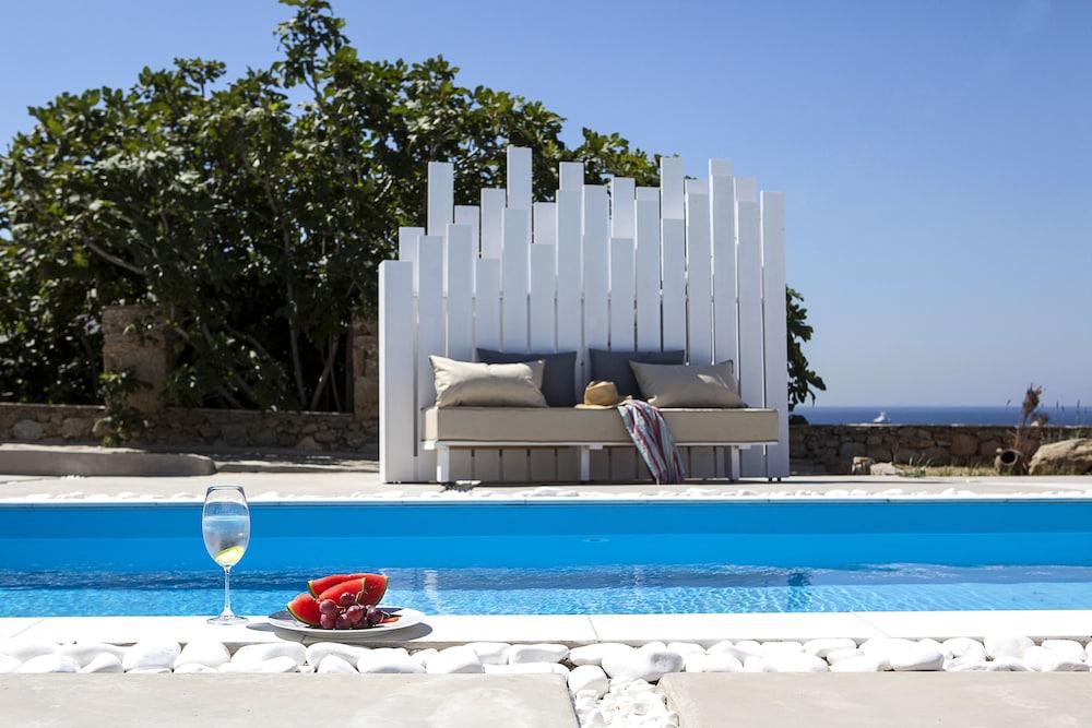 Thalassa Prive Villas 4 *