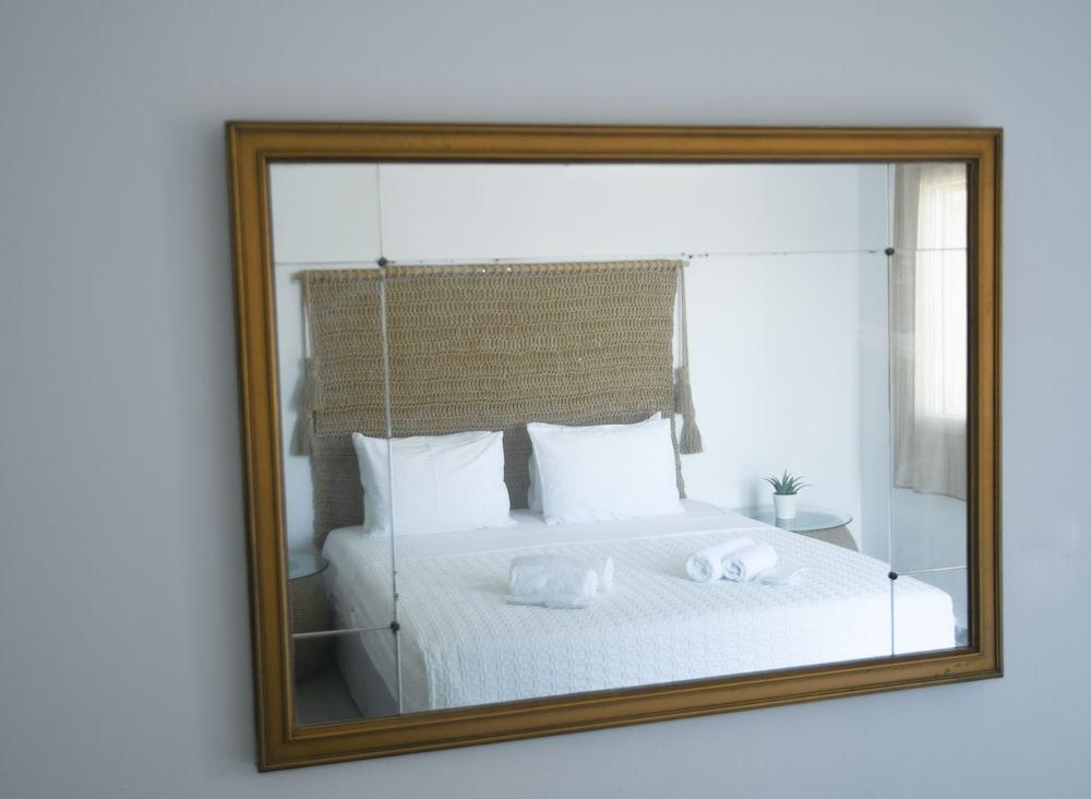 Thalassa Prive Villas 4 *