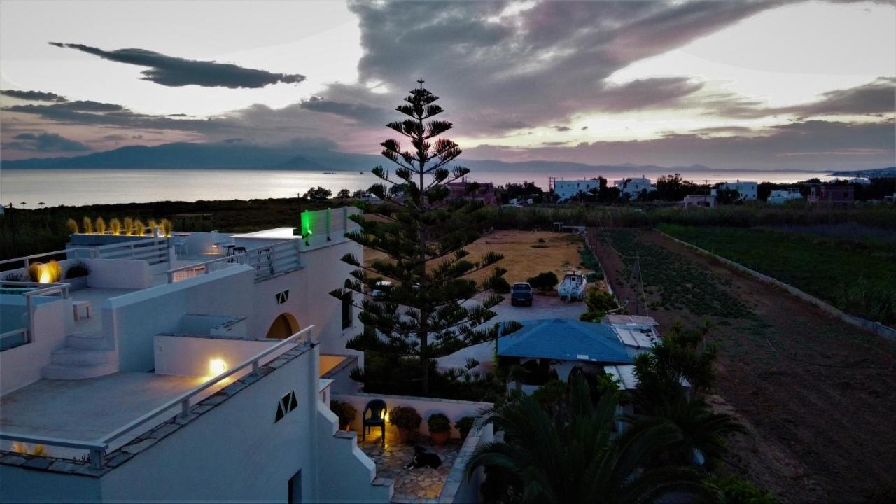Studios Vrettos 2 *