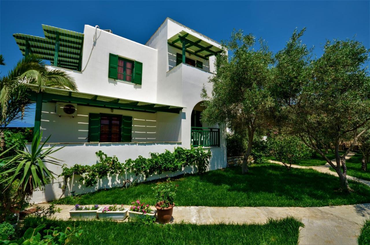 Studios Vrettos 2 *