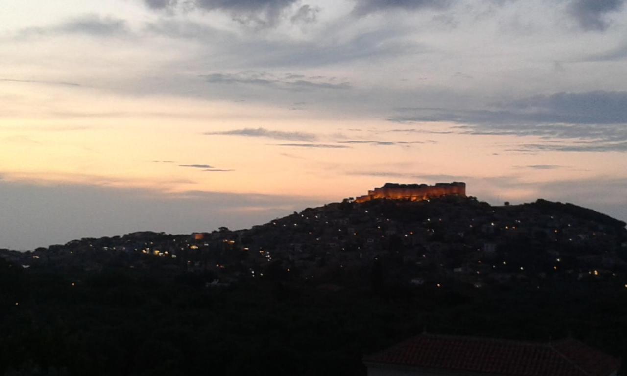 Molyvos View Studios 2 *