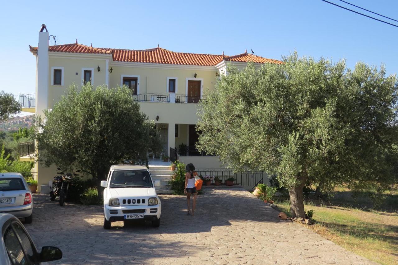 Molyvos View Studios 2 *