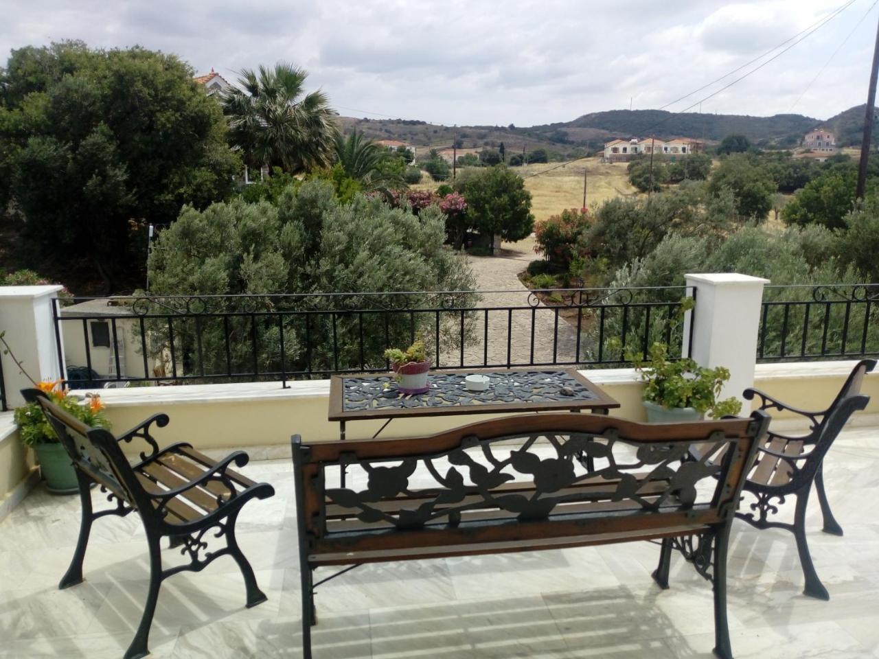 Molyvos View Studios 2 *