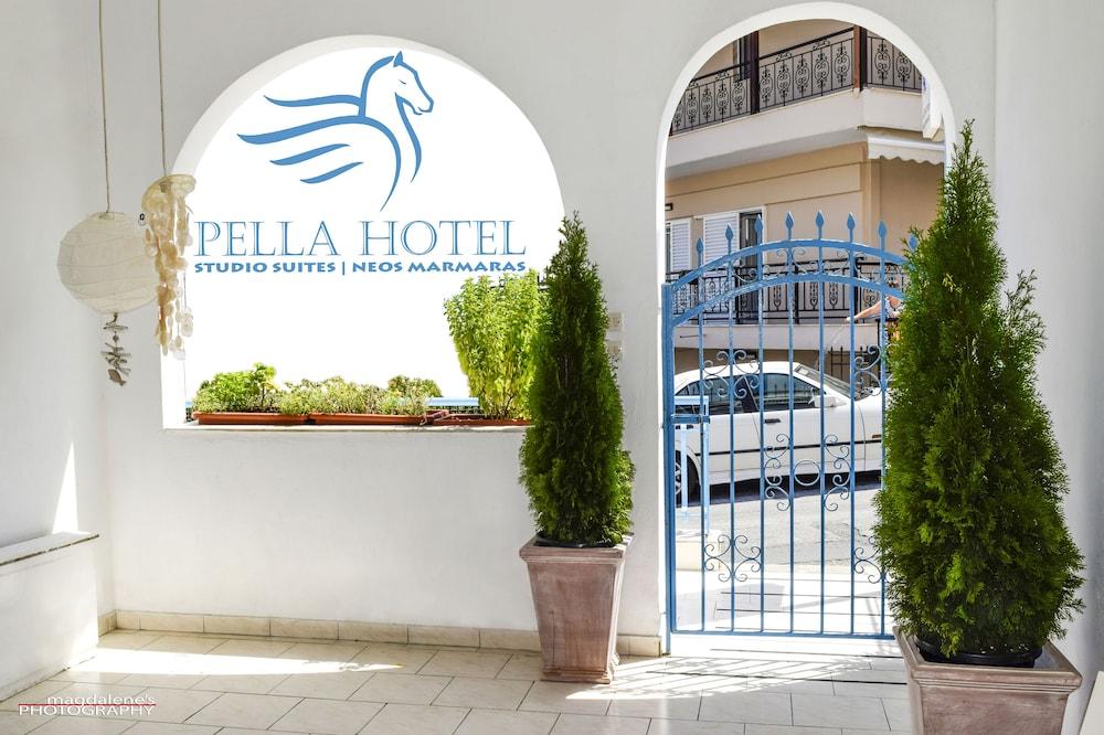 Pella Studios 1 *