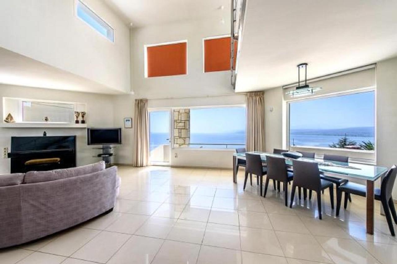 Palaiokastro Villas 