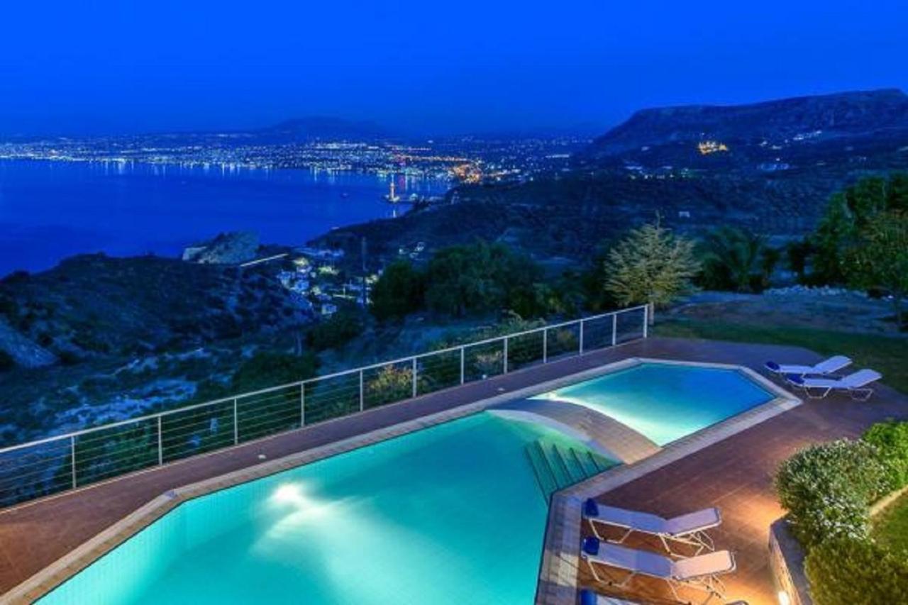Palaiokastro Villas 