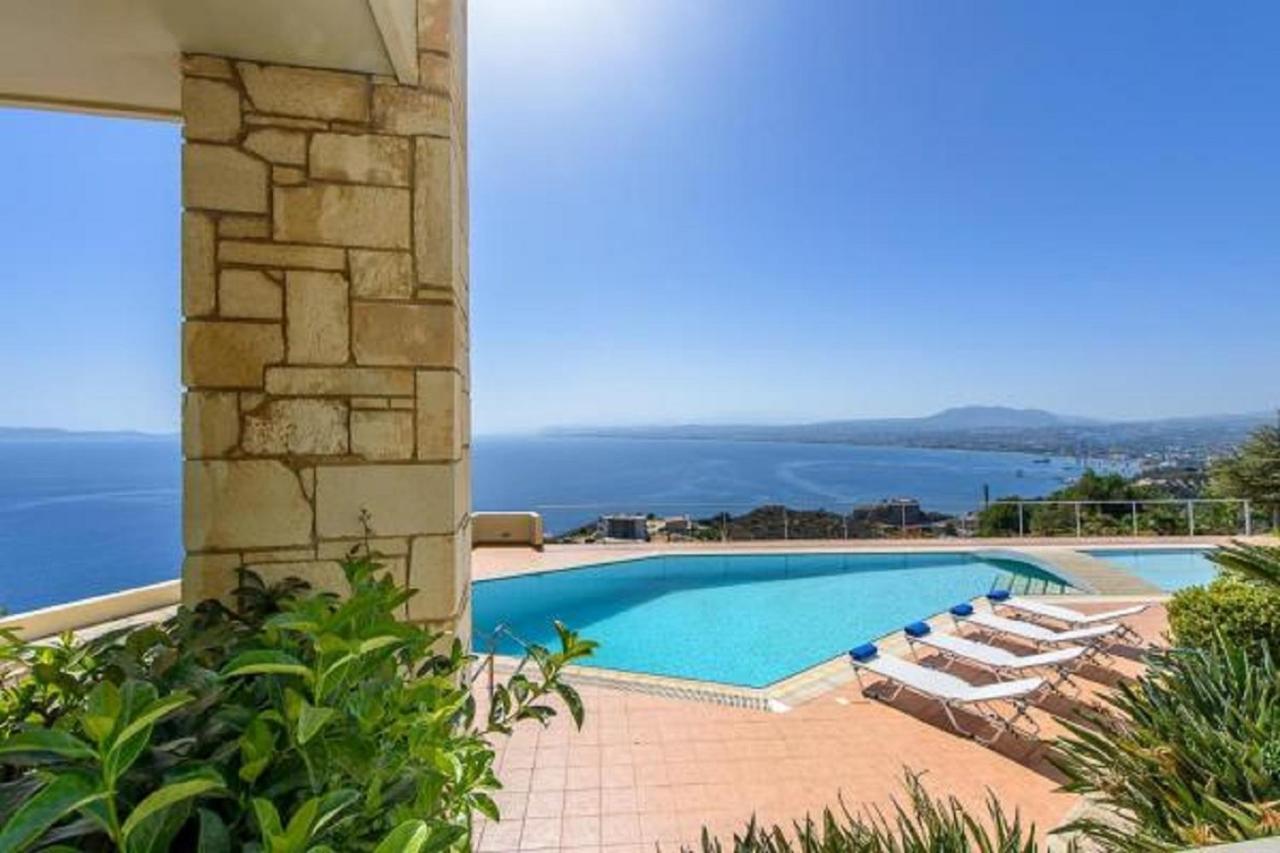 Palaiokastro Villas 