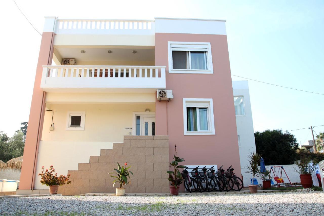 Kouros Chania Villas 3 *