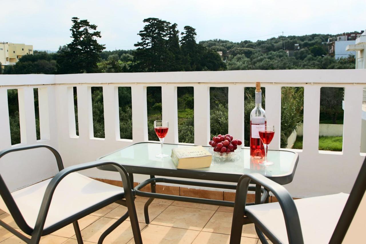Kouros Chania Villas 3 *