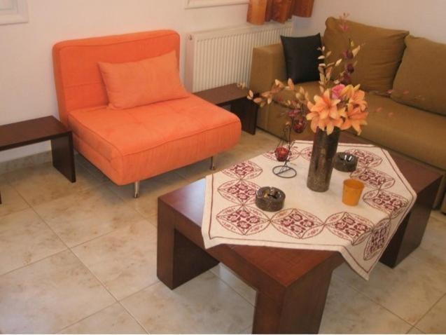 Kouros Chania Villas 3 *