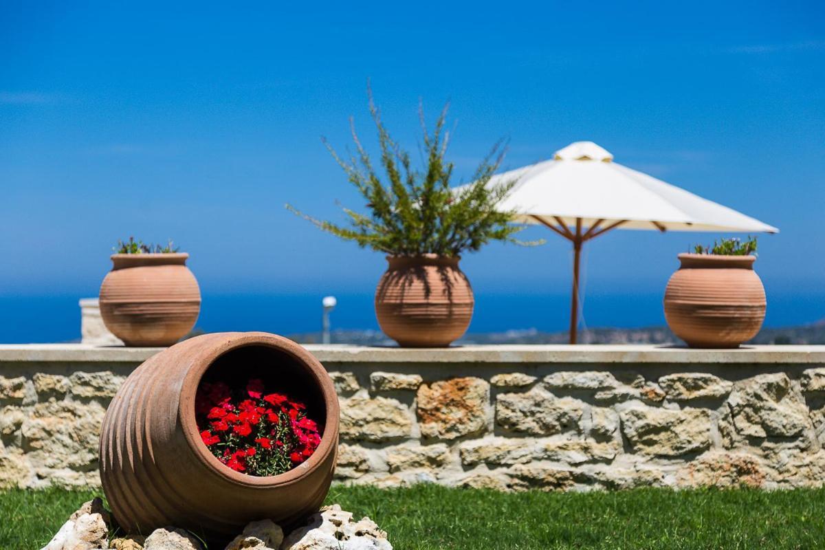 Roupes Villas 