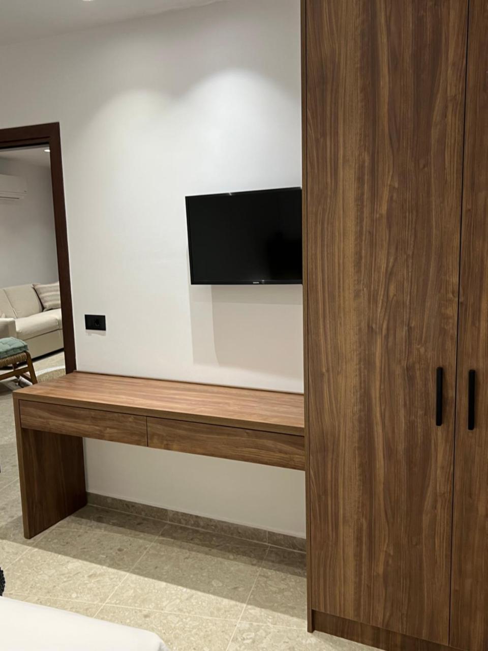 Johannes Boutique Apartments & Suites 1 *