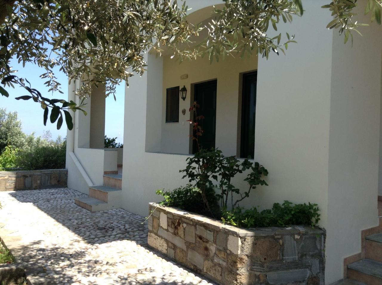 Johannes Boutique Apartments & Suites 1 *