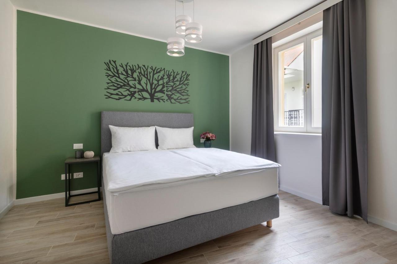 Kinsky Garden Apartments and Suites by Dwellfort