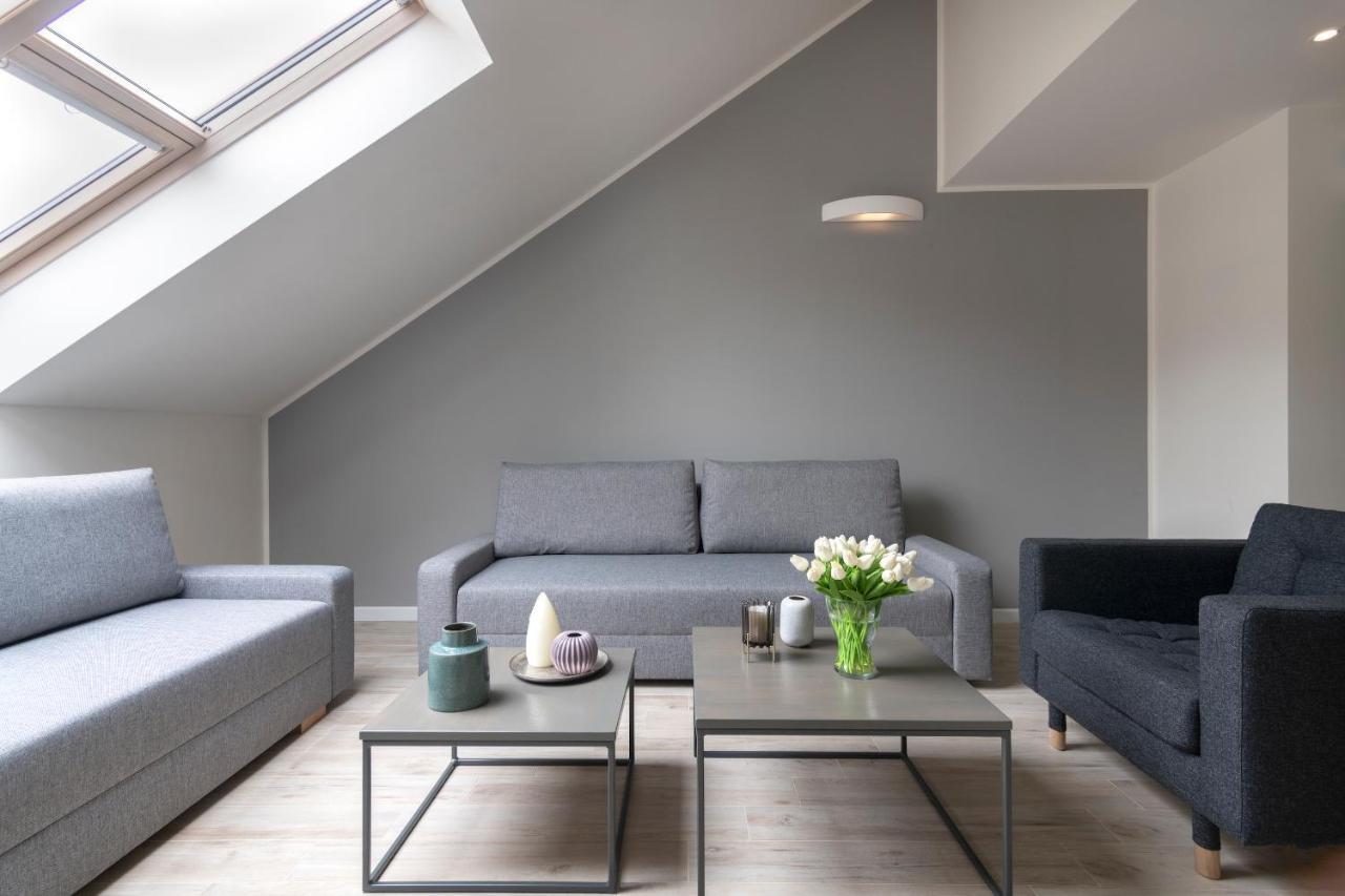 Kinsky Garden Apartments and Suites by Dwellfort