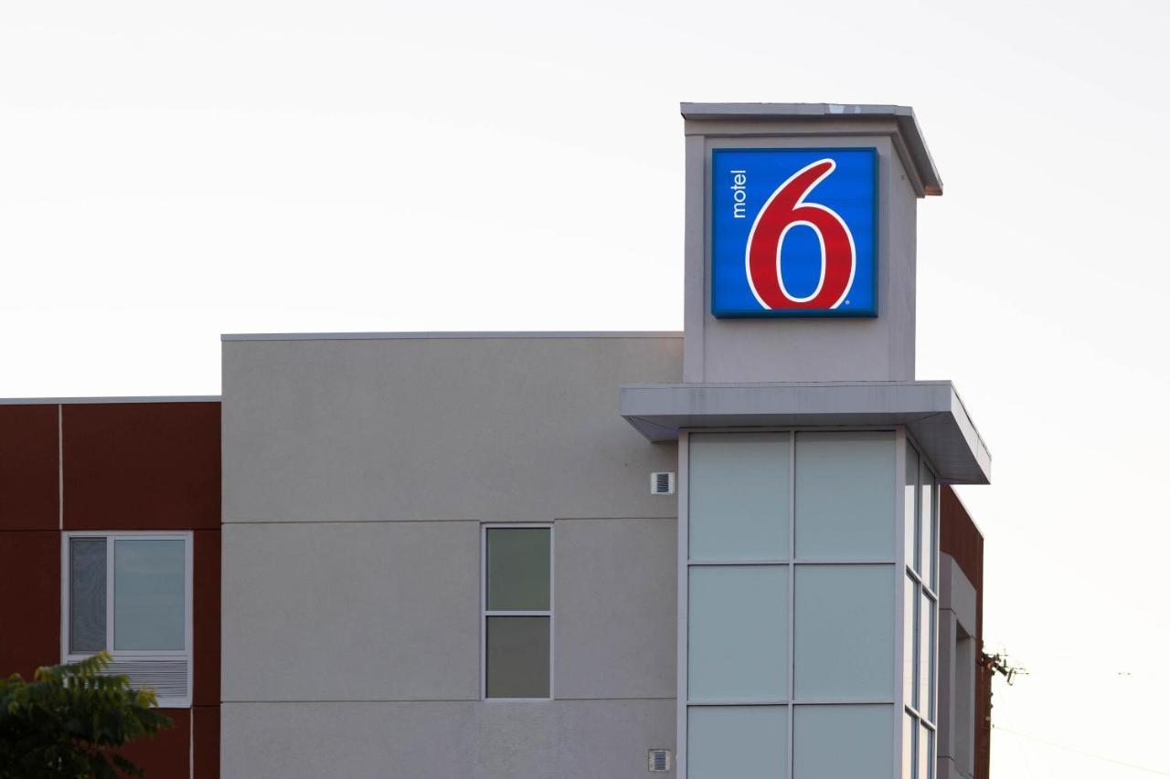 Motel 6 Highland Ca San Bernardino East em Highland