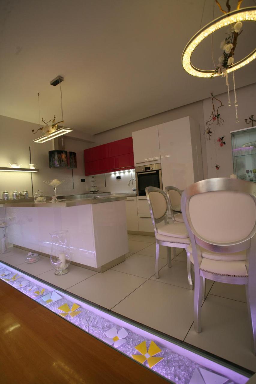Domus Apartments