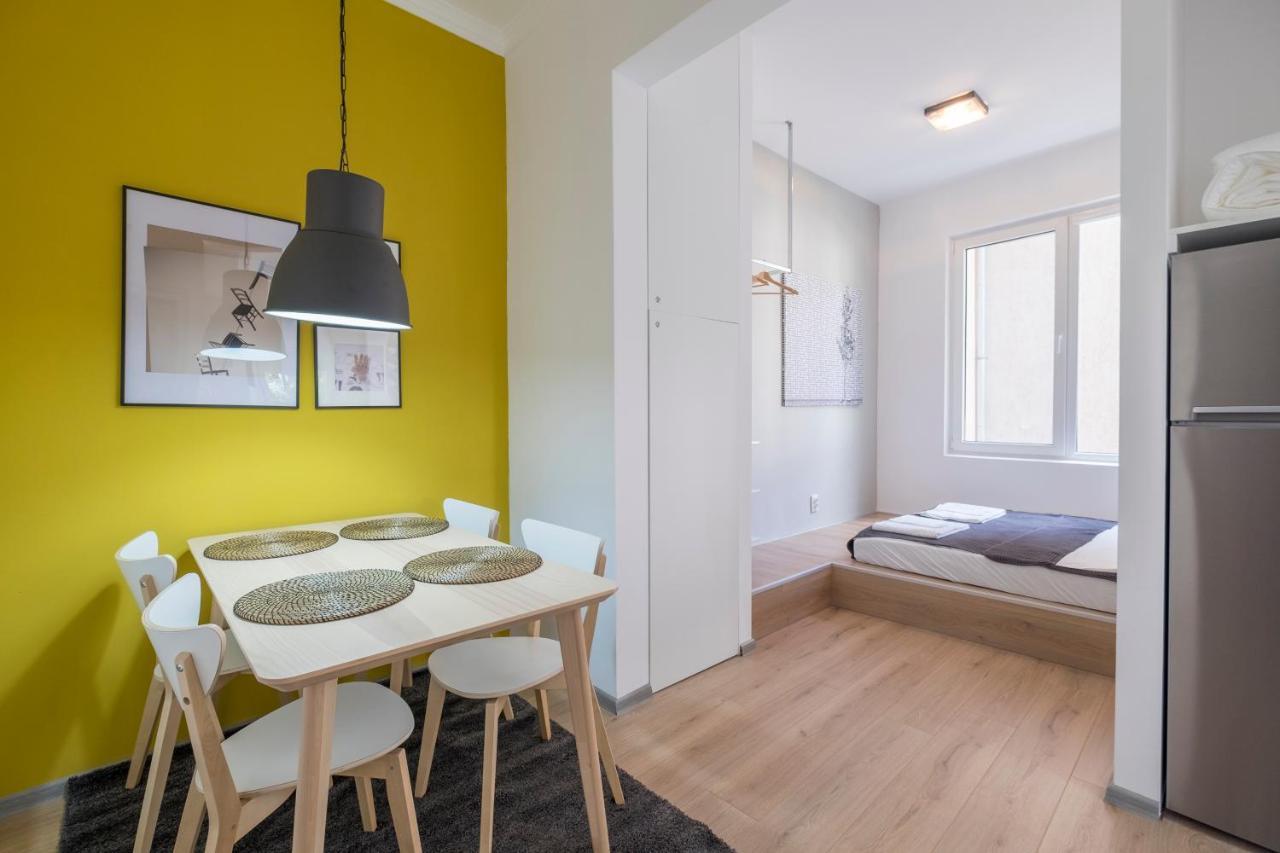 Bluewaveplace Contemporary Home In Center Of Sofia