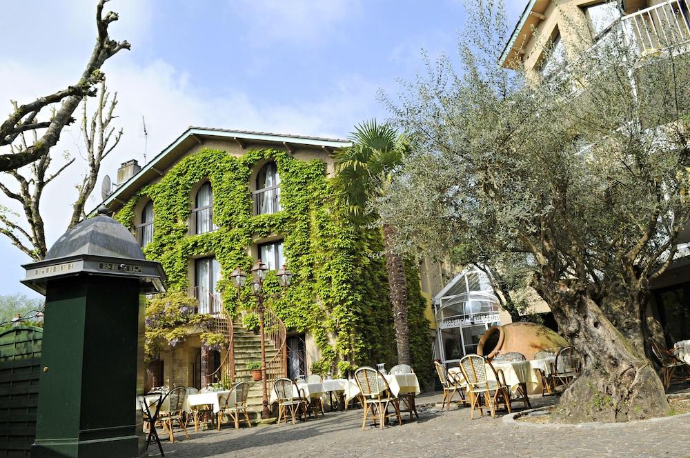 Citotel Le Chalet Lyrique em Gradignan