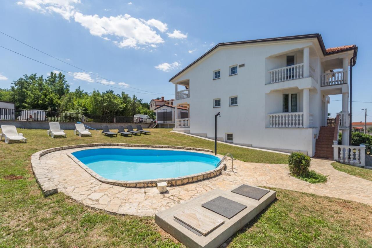 Holiday House With A Swimming Pool Radmani, Porec 16440