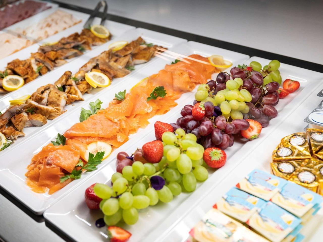 Mercure Amsterdam North Station