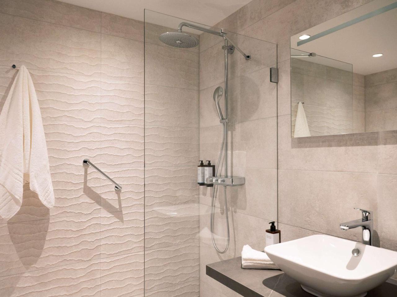 Mercure Amsterdam North Station