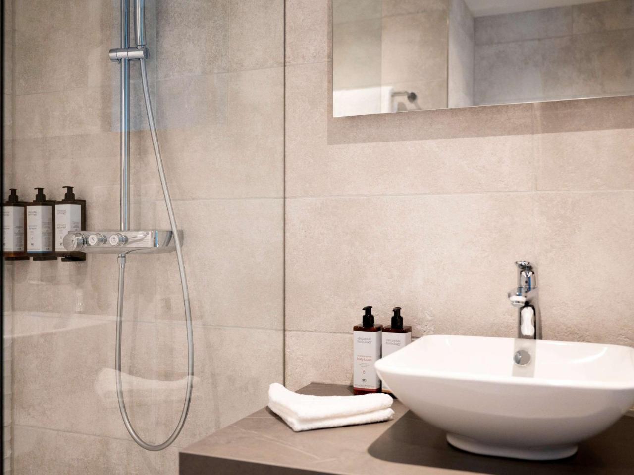 Mercure Amsterdam North Station