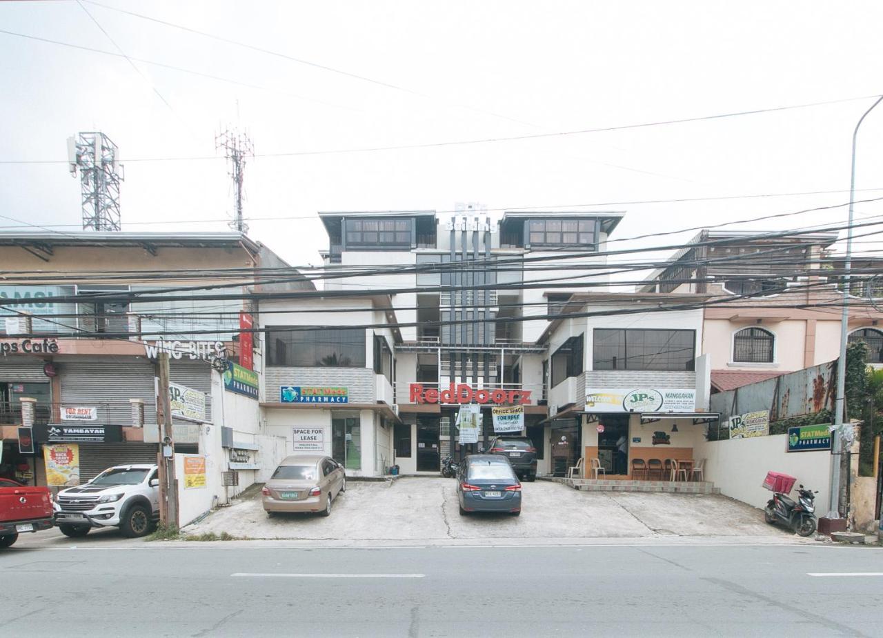 Rj's Home Boarding House by Reddoorz in Calabarzon-region
