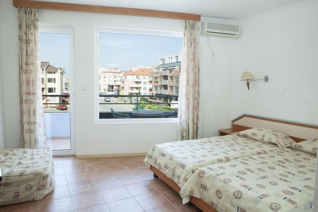 Hotel Sofia Beach