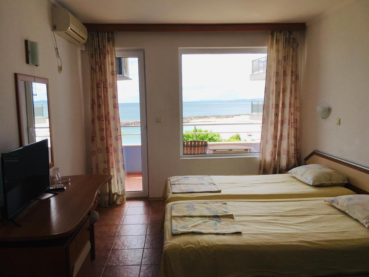 Hotel Sofia Beach